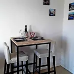 Beau T1 Calme En Centre Parking Terrasse Apartment Tours