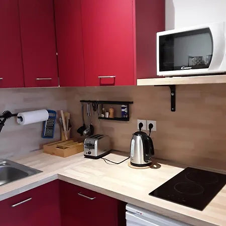 Apartment Beau T1 Calme En Centre Parking Terrasse