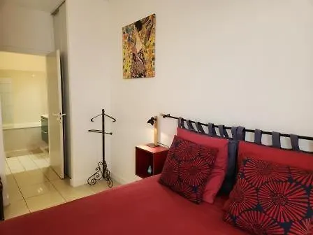Beau T1 Calme En Centre Parking Terrasse Apartamento Tours