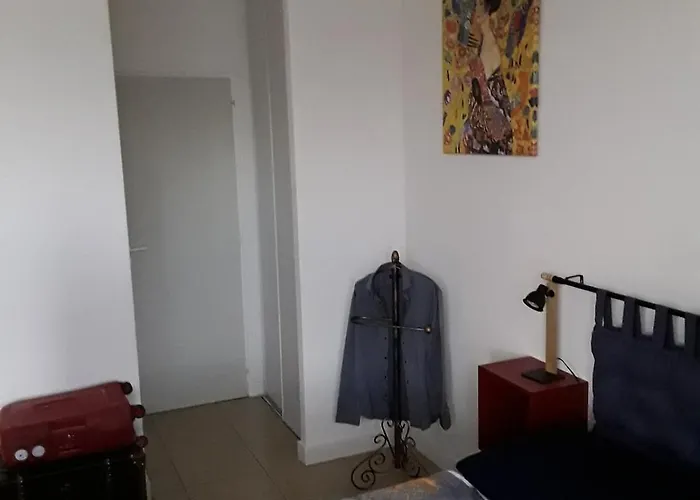 Beau T1 Calme En Centre Parking Terrasse Apartment