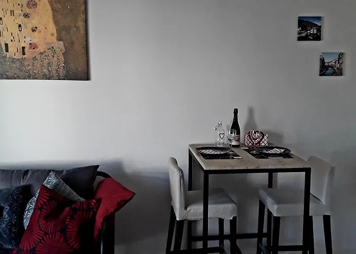 Beau T1 Calme En Centre Parking Terrasse *