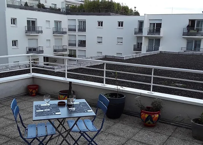 Beau T1 Calme En Centre Parking Terrasse Apartment Tours