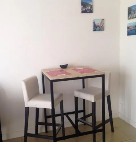 Beau T1 Calme En Centre Parking Terrasse Apartment Tours