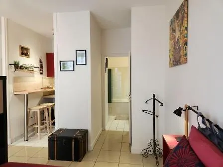 Beau T1 Calme En Centre Parking Terrasse * Tours